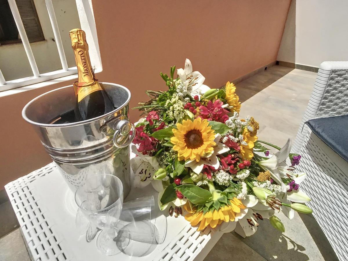 Il Bed And Breakfast Al Centro กัสเตลซาร์โด ภายนอก รูปภาพ