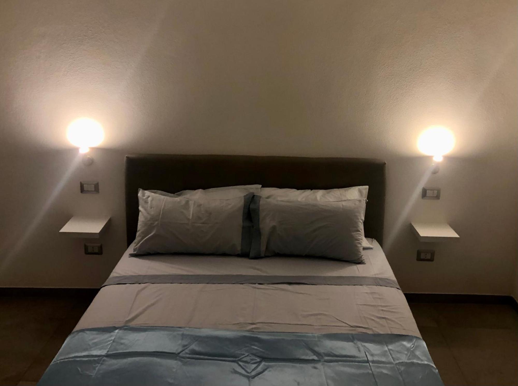 Il Bed And Breakfast Al Centro กัสเตลซาร์โด ภายนอก รูปภาพ